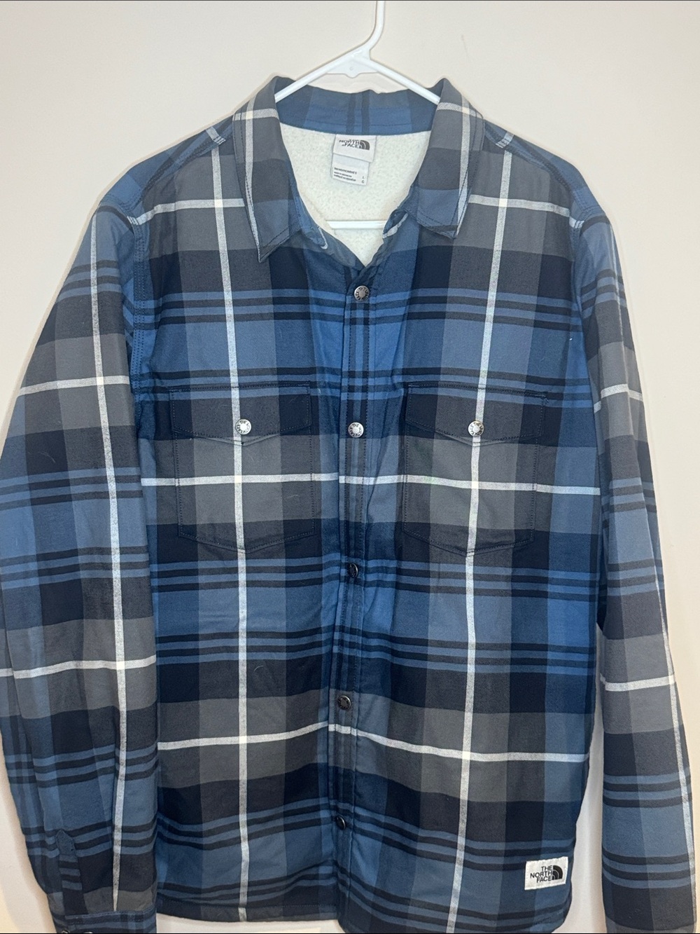 The North Face Blue and Gray Plaid Lightweight Shirt Jacket Men’s Size Large